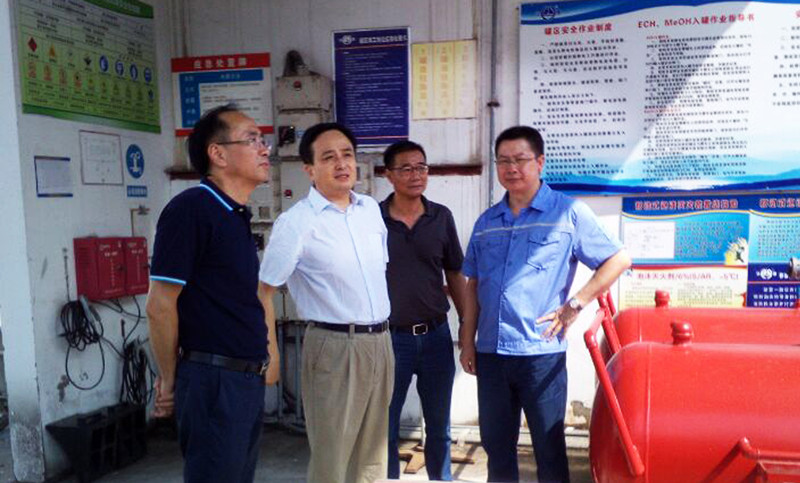 市政府常務(wù)副市長(zhǎng)劉孝華來(lái)我司檢查夏季安全生產(chǎn)管理工作